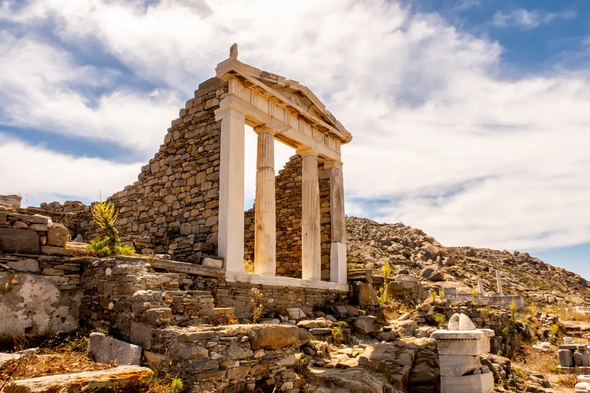 temple of isis delos island